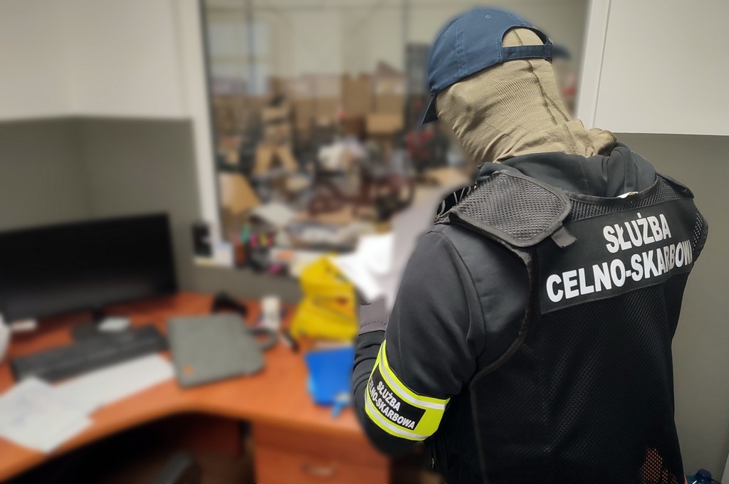 KAS rozbiła nielegalny handel e-rowerami i hulajnogami 2 5c914f32 9239 4cf6 acf9 af2a88e61073