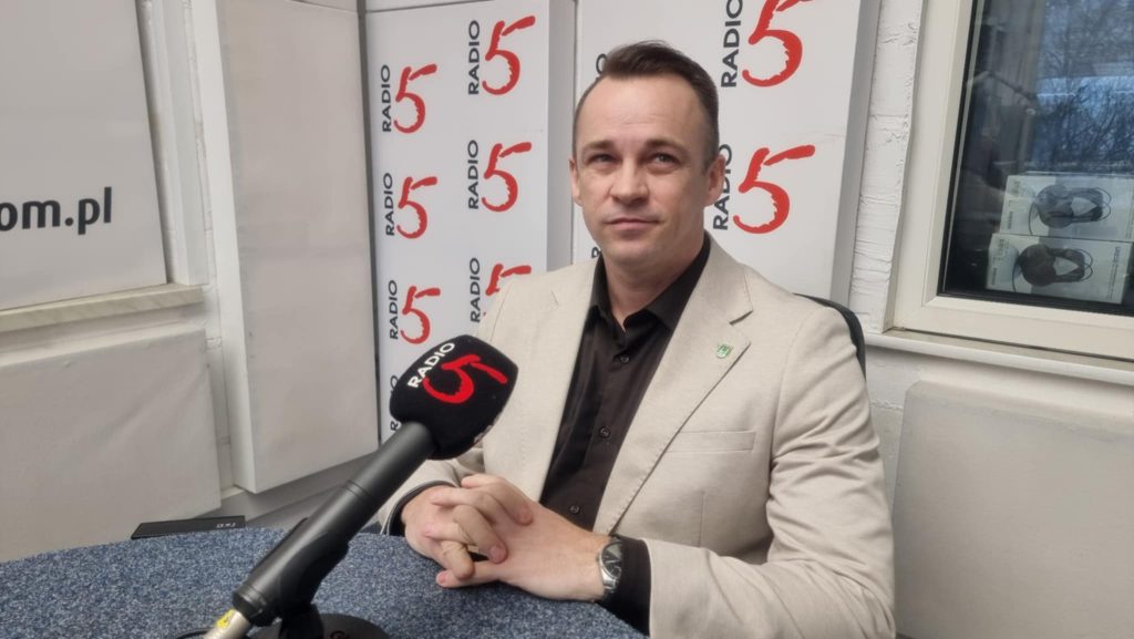 88f21c90 7ed5 44eb aeb4 f85db9924bf2