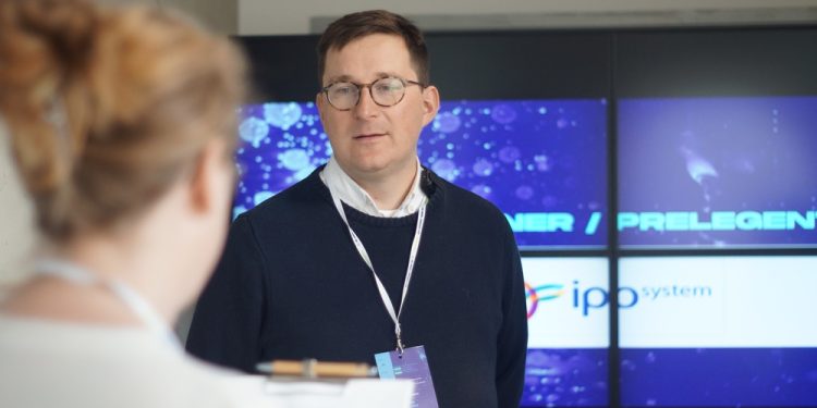 Firma w erze AI tematem konferemcji w ełckim PNT 1 DSC01589 crop