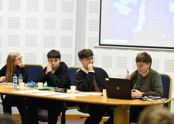 Młodzi rozmawiali o przyszłości Suwałk 2 źródło: UM Suwałki