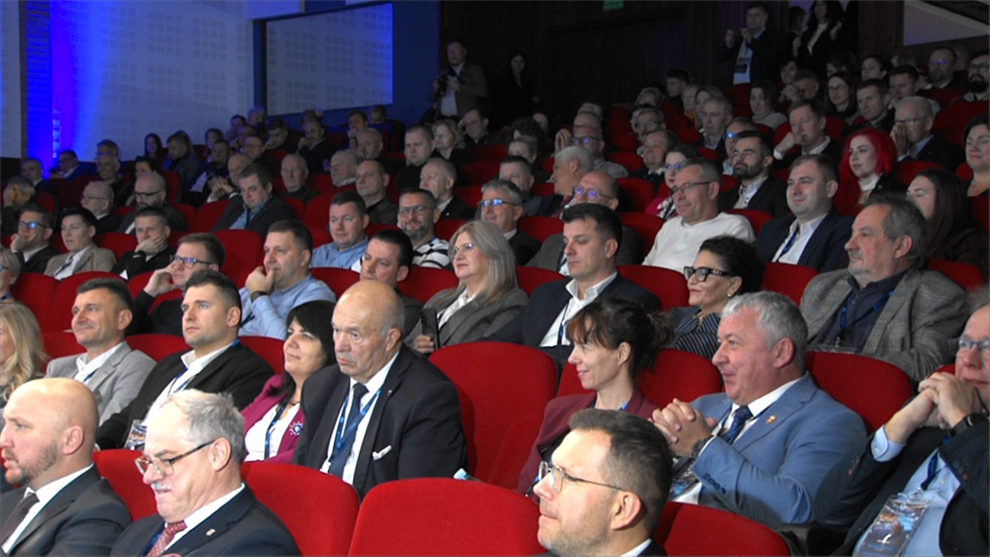 Blisko 600 osób przybyło na IX Forum Biznesowe Pogranicza 30 IX Forum Biznesowe Pogranicza 2025017