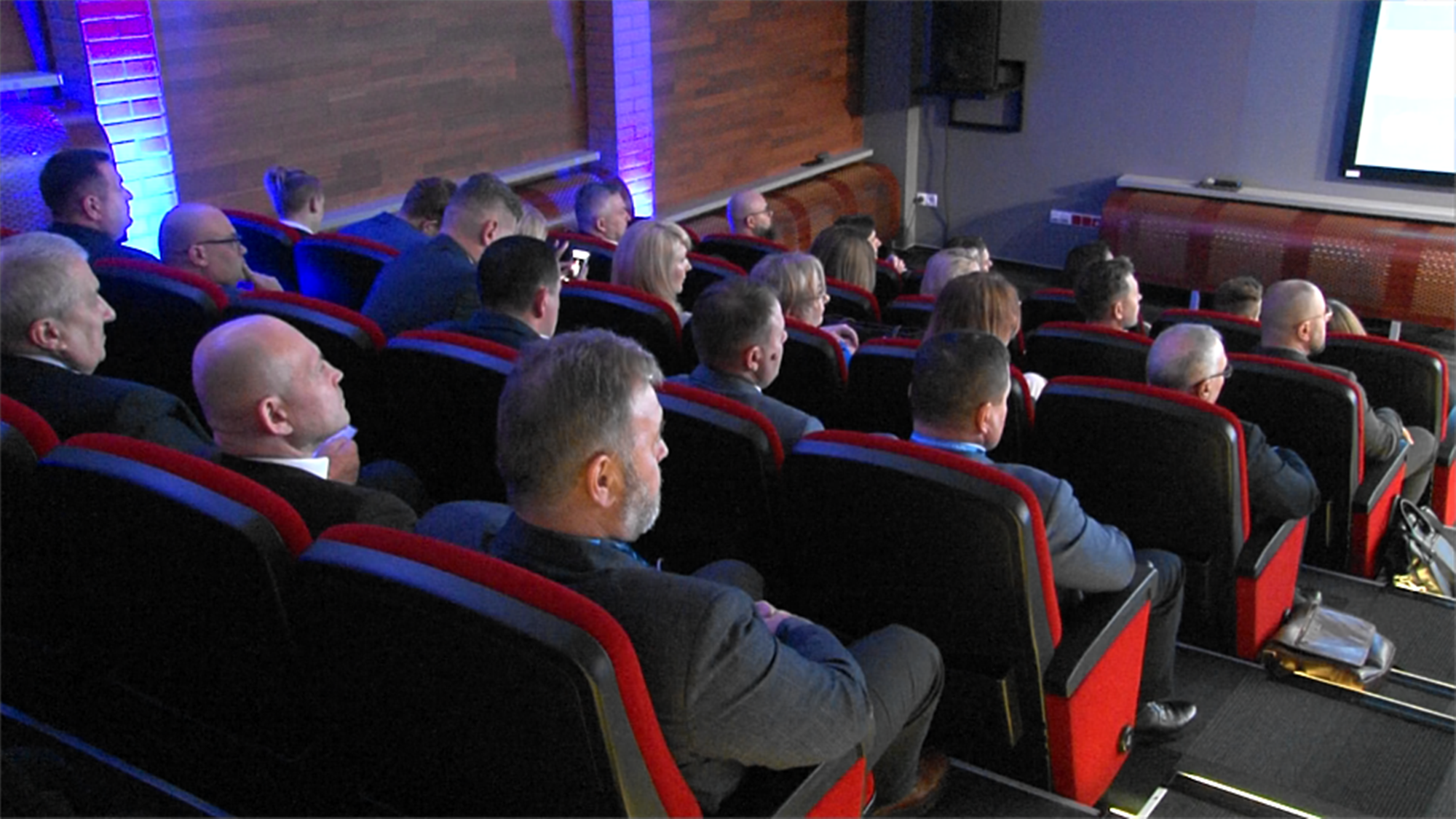 Blisko 600 osób przybyło na IX Forum Biznesowe Pogranicza 25 IX Forum Biznesowe Pogranicza 2025022