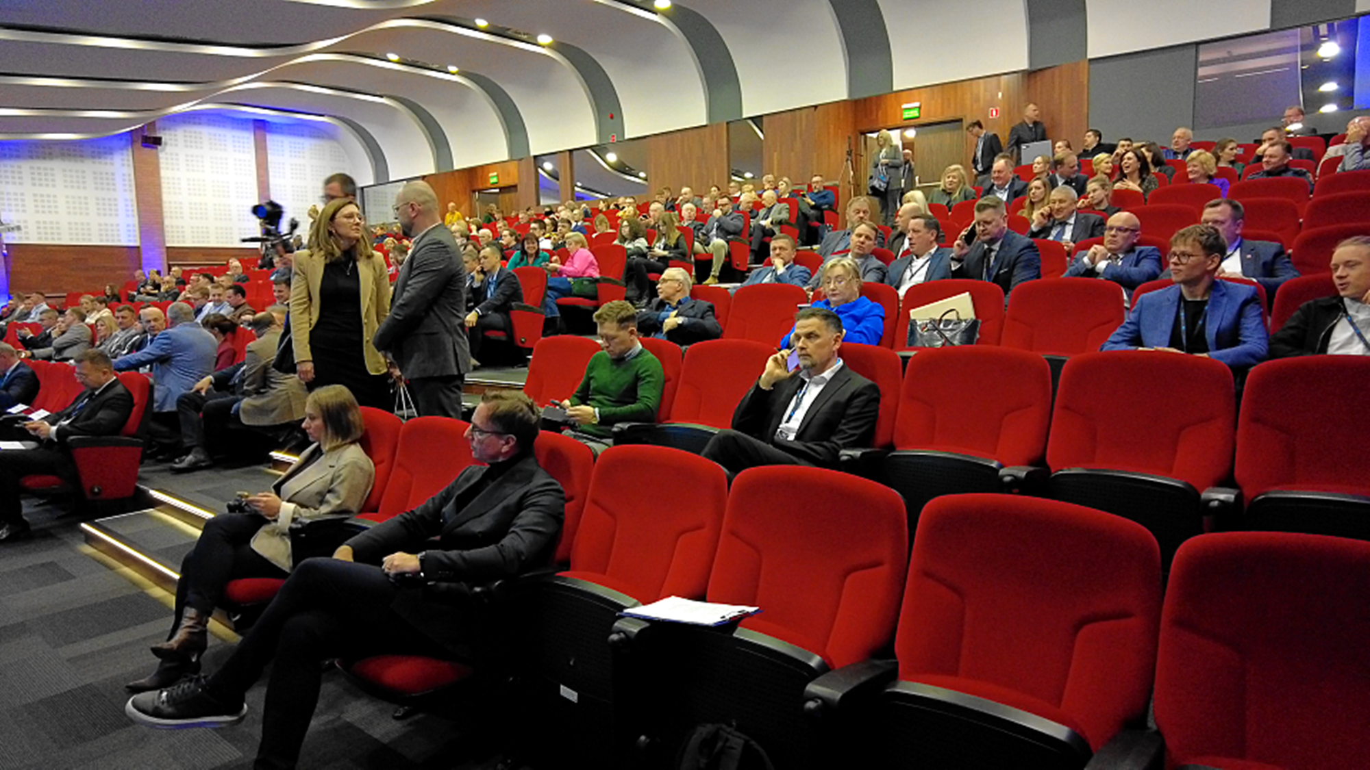 Blisko 600 osób przybyło na IX Forum Biznesowe Pogranicza 20 IX Forum Biznesowe Pogranicza 2025032