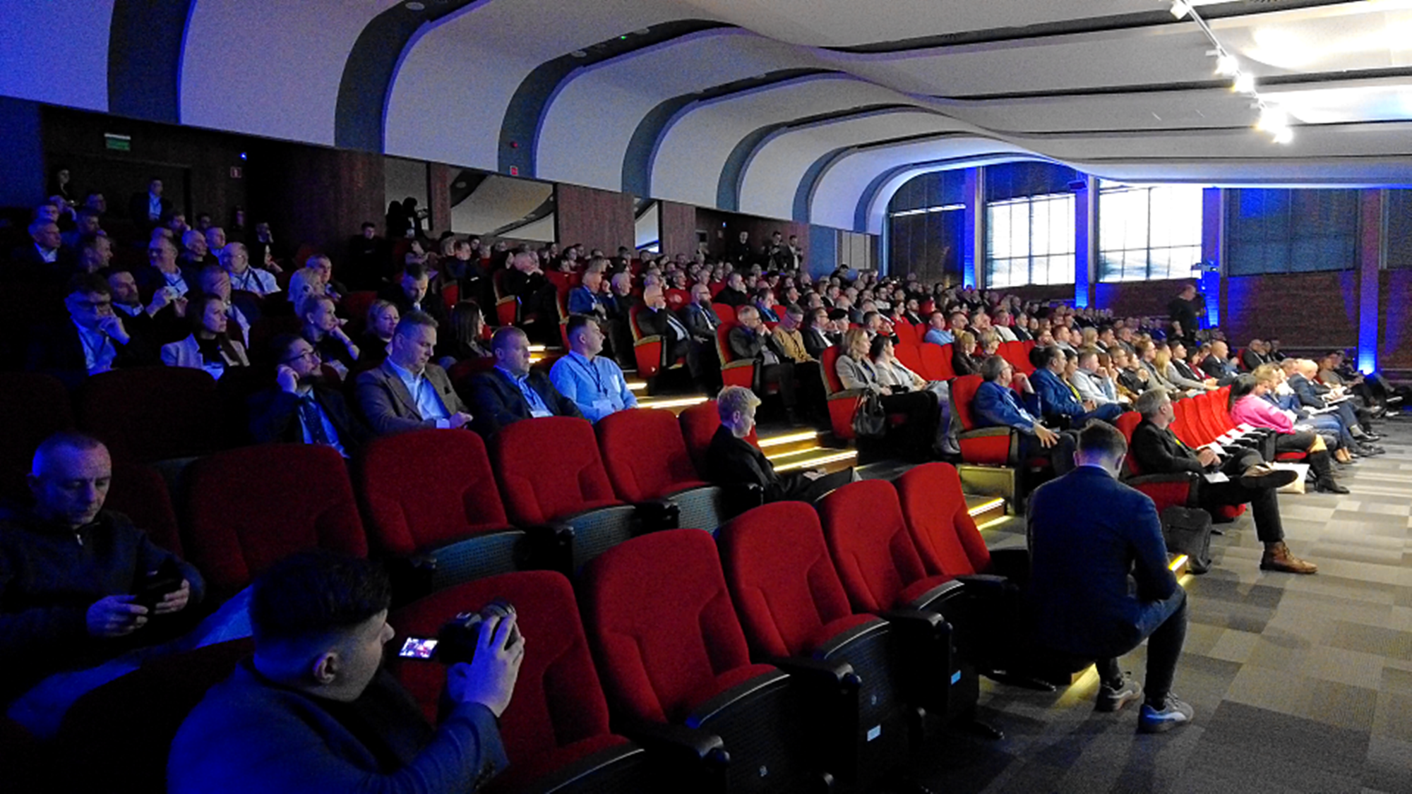 Blisko 600 osób przybyło na IX Forum Biznesowe Pogranicza 11 IX Forum Biznesowe Pogranicza 2025036