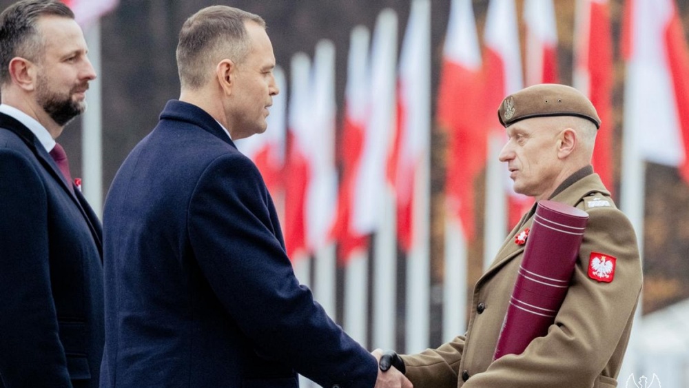Dowódca terytorialsów - generałem 4 PIPw0ejoffEWML