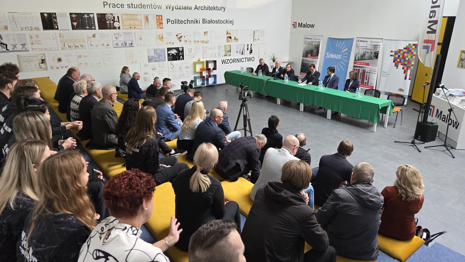 Prezentacja zawodników SKB 7 Prezentacja zwodnikow SKB Suwalki777135ad 0fae 420b bb61 f97c61427bc9