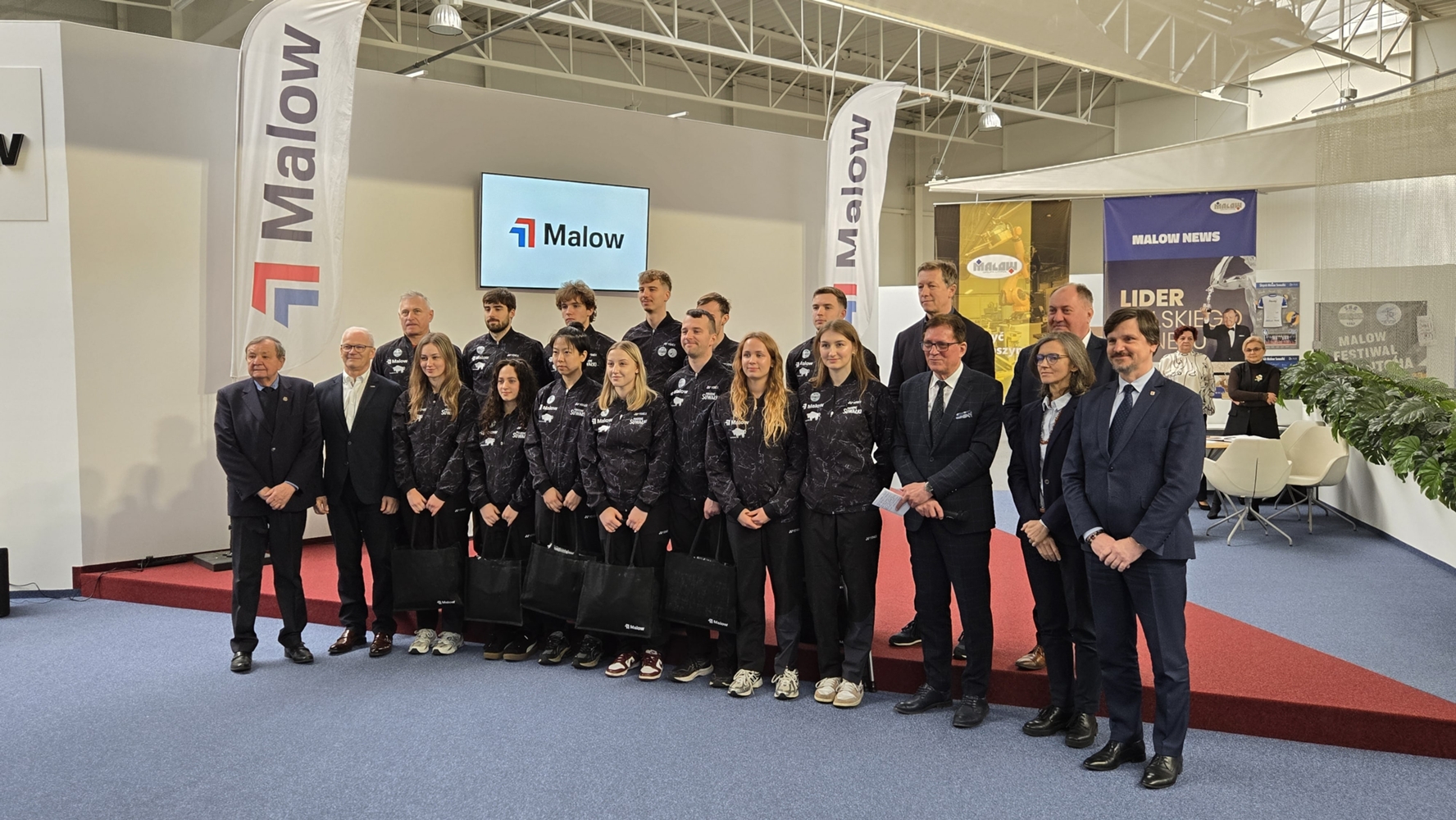 Prezentacja zawodników SKB 9 Prezentacja zwodnikow SKB Suwalkib0808266 86ba 4e75 b069 264ac60f56fb