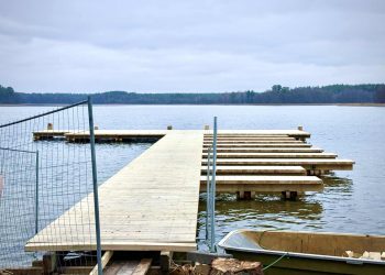 Postępują prace przy budowie pomostów 9 f851ace5 e117 4bca 9c57 a35fcd43b5b7