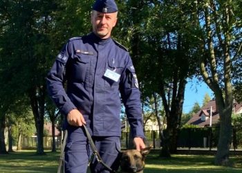 Pijany kierowca uciekł do lasu 2 Fot. KPP Ełk