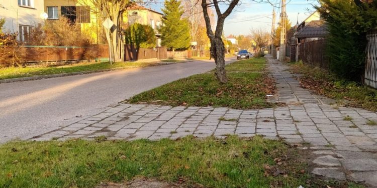 Remont chodników na ulicy Lotniczej 1 źródło: ZDiZ w Suwałkach