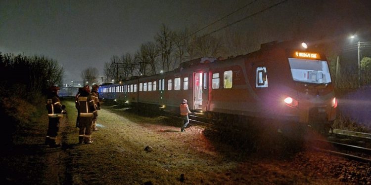 Pociąg potrącił pieszego 1 grajewo24