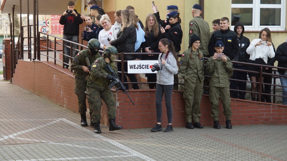 Uroczyste ślubowanie nowych kadetów 32 slubowanie zdz033