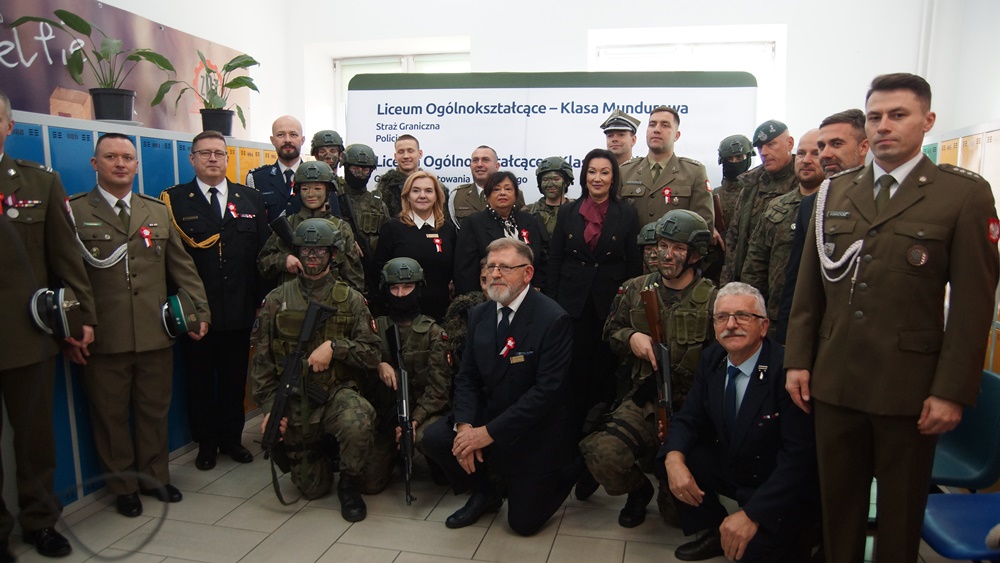 Uroczyste ślubowanie nowych kadetów 45 slubowanie zdz049