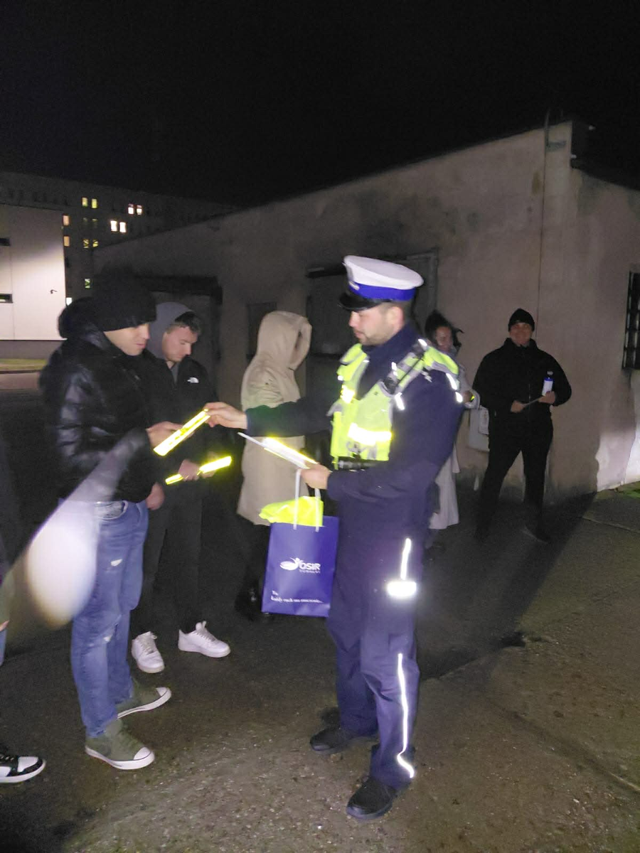 Odblaskowy eksperyment w Suwałkach 4 118 282533