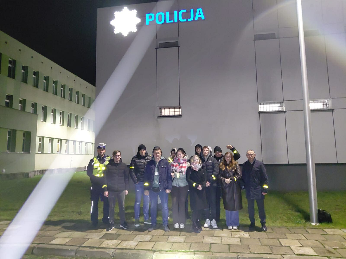 Odblaskowy eksperyment w Suwałkach 3 118 282534