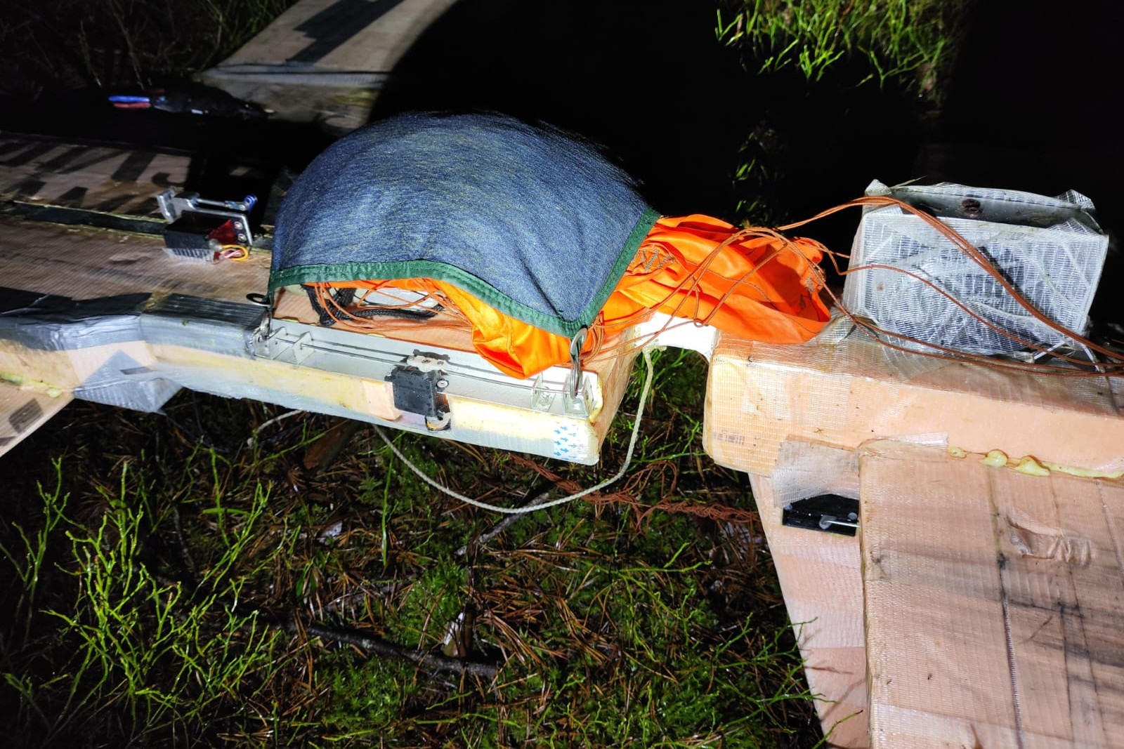 Kolejny dron do przemytu papierosów zabezpieczony 2 15 335896