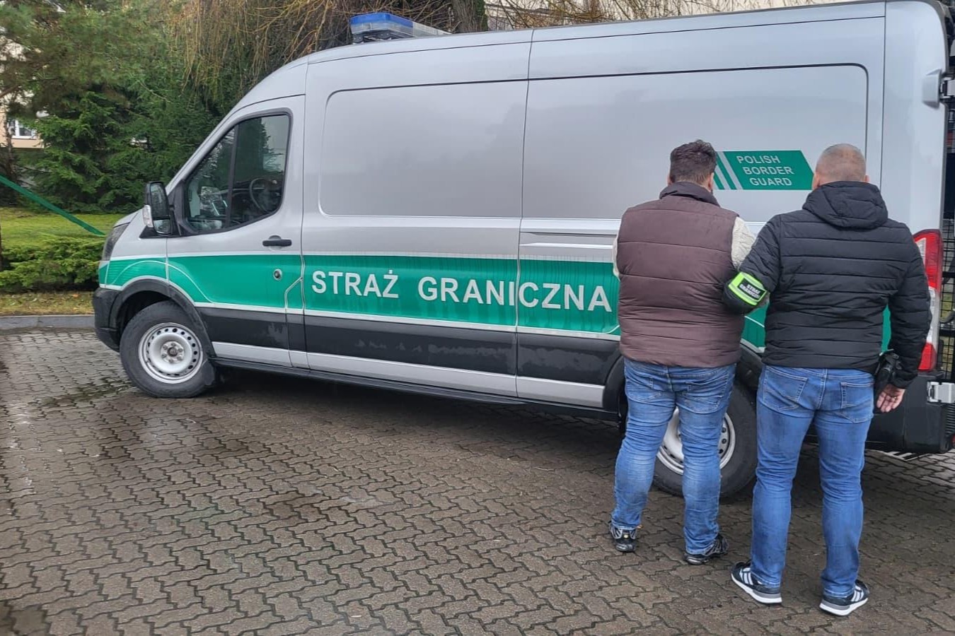 Zatrzymani za pomocnictwo w nielegalnej migracji 2 15 336591