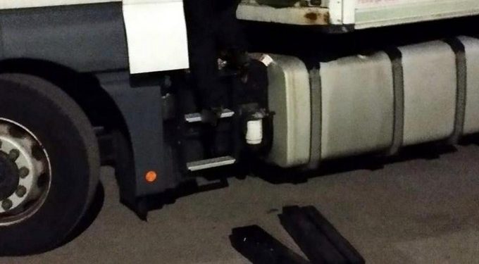 16486bdf 25ee 4b9c 8074 f4c156388986