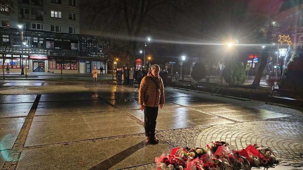 Miejskie obchody 44. rocznicy wprowadzenia stanu wojennego 17 44 rocznica wprowadzenia w Polsce stanu wojennego Elk 2025 17