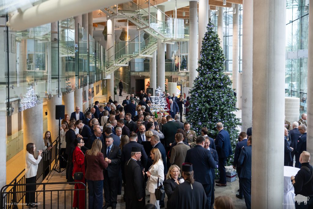 Spotkanie opłatkowe samorządowców województwa podlaskiego 2 599938043 1361161786030684 4320837342661319506 n gl