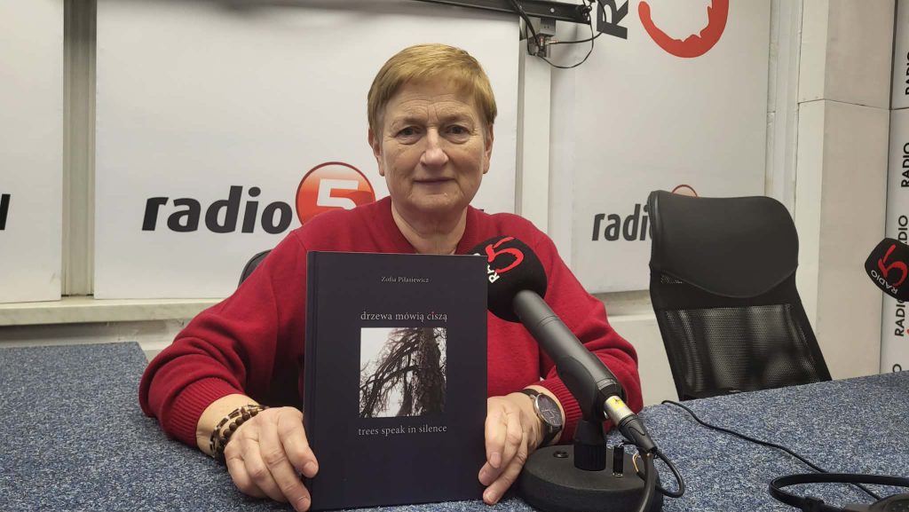 5dcceb7f c56e 4ca1 ada5 3381b327e77b