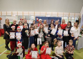 Konkurs na Najpiękniejszy Piernik Bożonarodzeniowy 38 Szkola Podstawowa im. Papieża Jana Pawła II w Nowej Wsi.