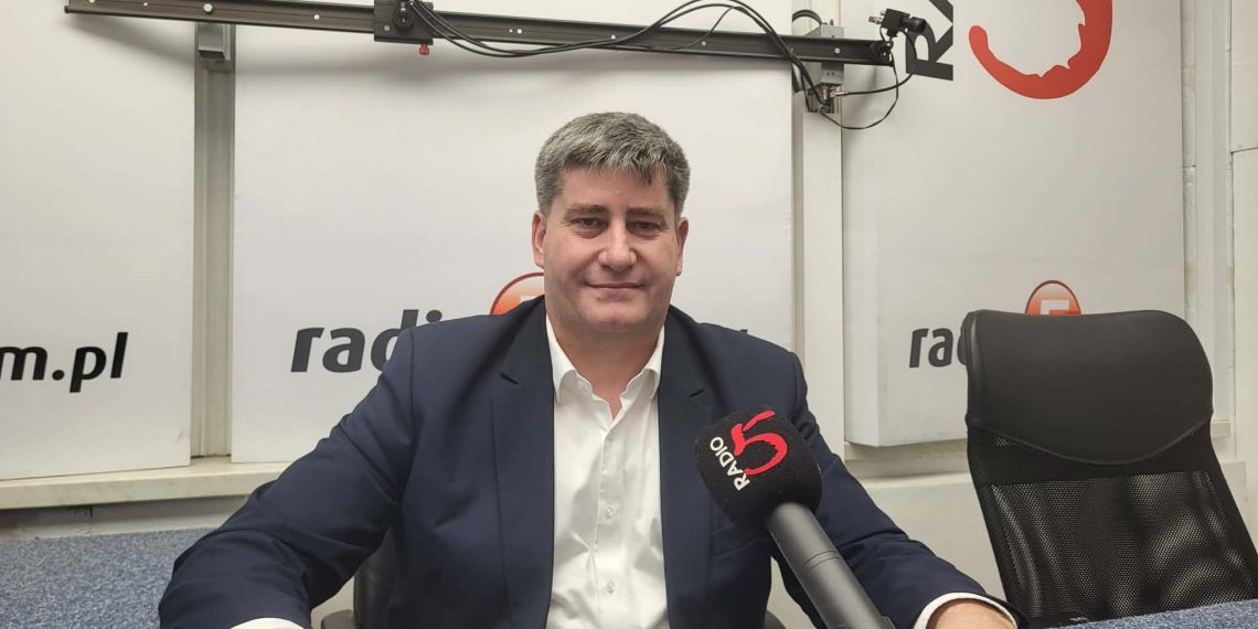 7d04e016 6feb 4258 93e5 074d4d010e66