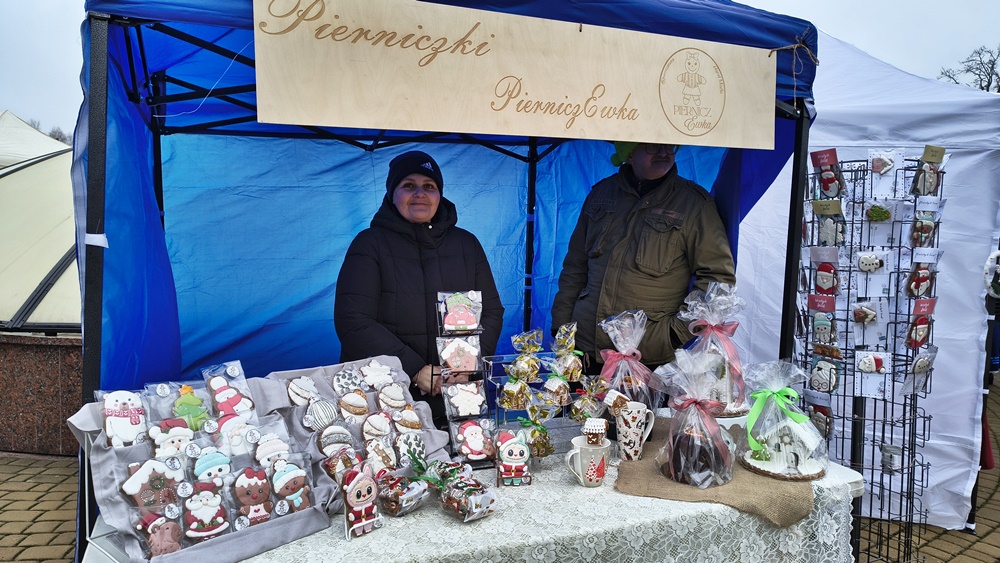 Święta tuż tuż. W Ełku trwa Jarmark Bożonarodzeniowy 4 Jarmark Bozonarodzeniowy Elk 2025 2