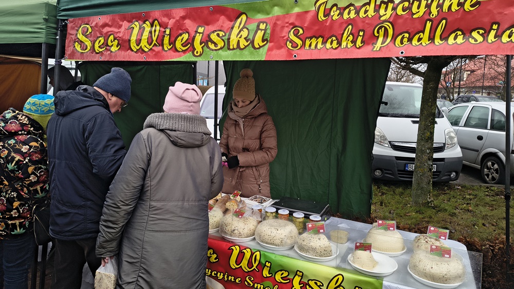 Święta tuż tuż. W Ełku trwa Jarmark Bożonarodzeniowy 23 Jarmark Bozonarodzeniowy Elk 2025 24