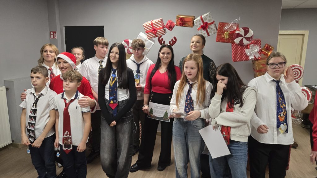 Kraina Dziecka Angelika Walisiewicz i Przedszkole Zolty Slonik