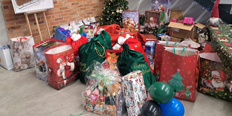 Mikołajkowy Autobus Radia 5