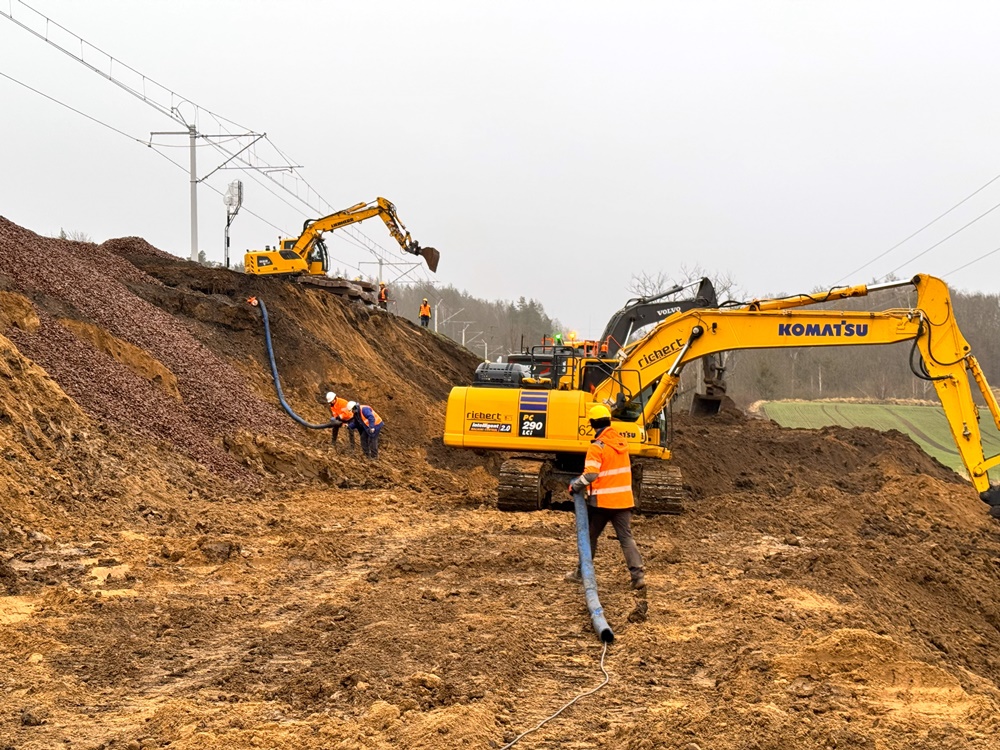 Będzie opóźnienie w oddaniu do użytku trasy kolejowej Giżycko-Korsze 2 PLK SA Gizycko Korsze 03 prace Ketrzyn Tolkiny