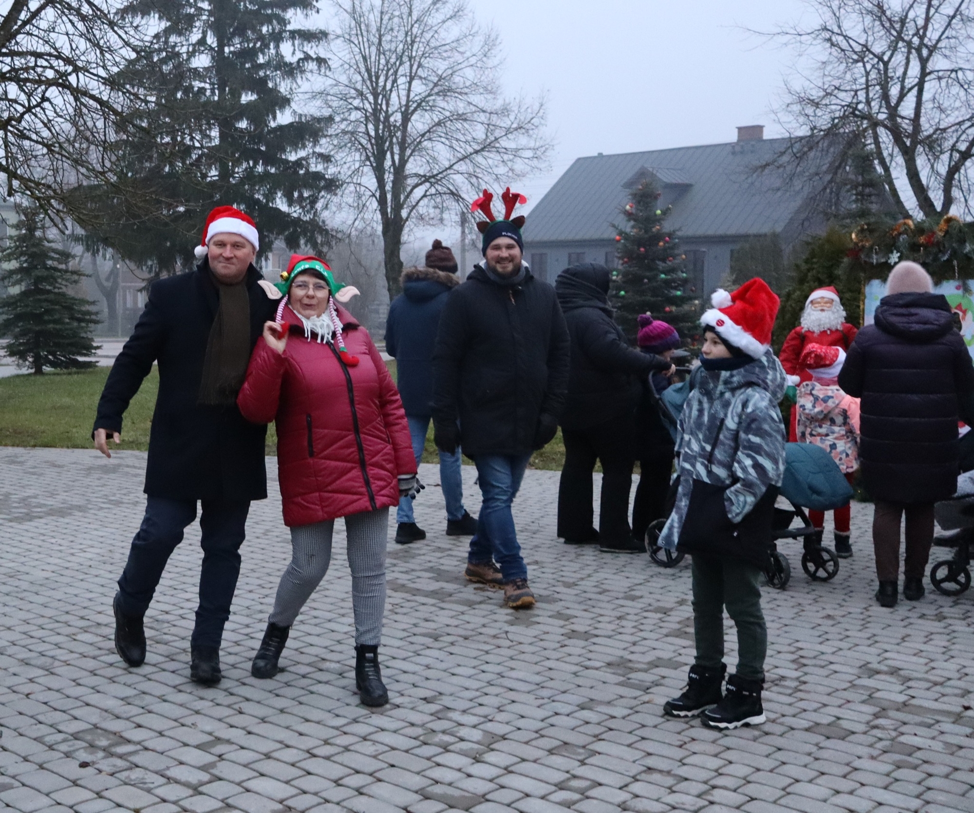 Rozświetlone Wiżajny 95 Swietlica Gminna w Wizajnach 066 1