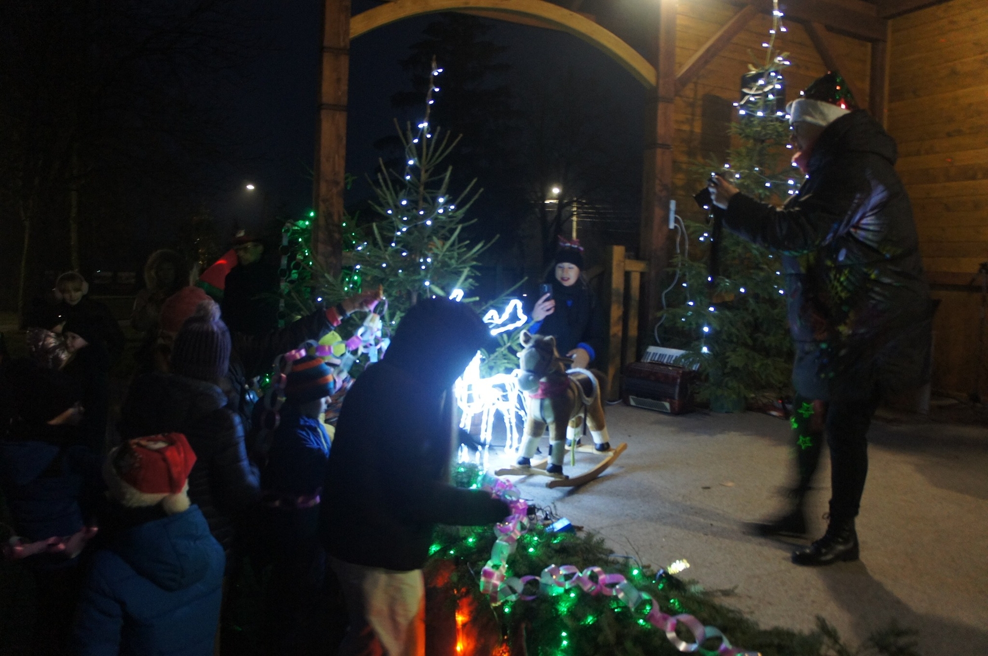 Rozświetlone Wiżajny 64 Swietlica Gminna w Wizajnach 079 1