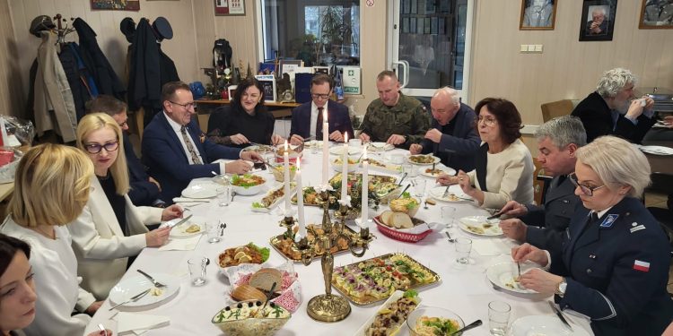 Wigilia Radia 5 w Suwałkach 1 Wigilia Radia 5 w Suwalkach050