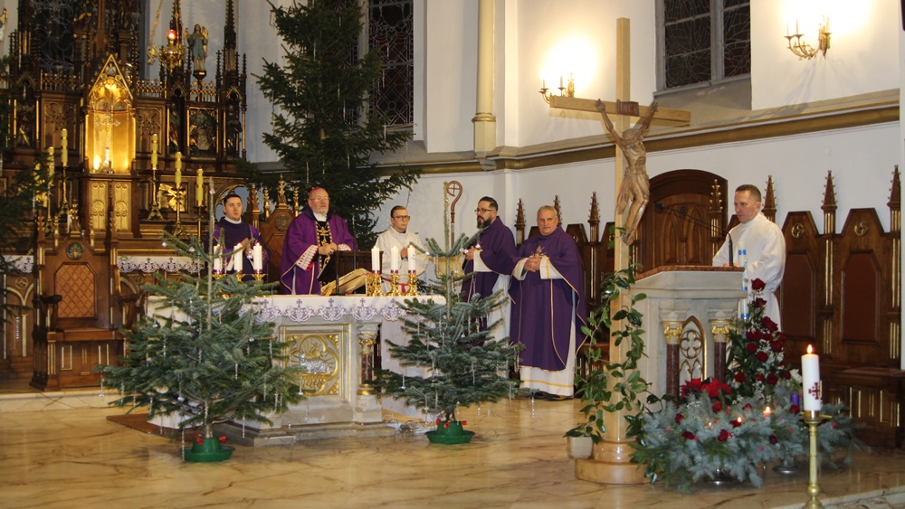 Światło z Groty Narodzenia Pańskiego dotarło do Ełku 3 a6 1