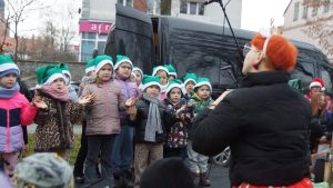 Choinka w parku już ozdobiona! 12 choinko018