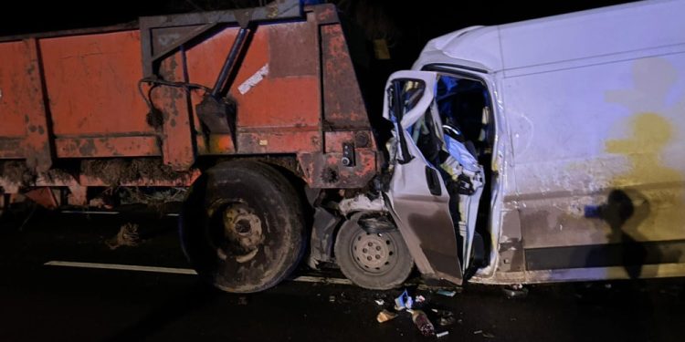 Kierowca busa trafił do szpitala 1 Fot. FB: KPP Pisz