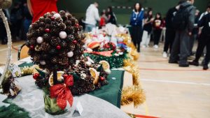 Szkolny jarmark w szczytnym celu 7 jarmarkszkolny 10