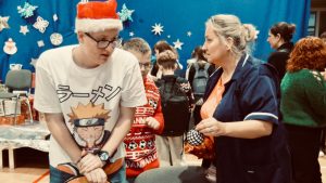 Szkolny jarmark w szczytnym celu 10 jarmarkszkolny 14