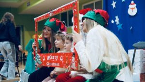 Szkolny jarmark w szczytnym celu 4 jarmarkszkolny 6