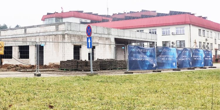 Rośnie szpitalny budynek opieki długoterminowej 1 Fot. FB: Pro-Medica” w Ełku Sp. z o.o.