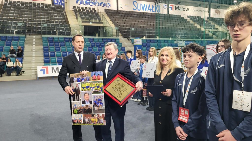 Messenger creation 18674F8B 9FB1 4B6F A9BD 4DB669BC3718