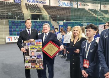 Messenger creation 18674F8B 9FB1 4B6F A9BD 4DB669BC3718