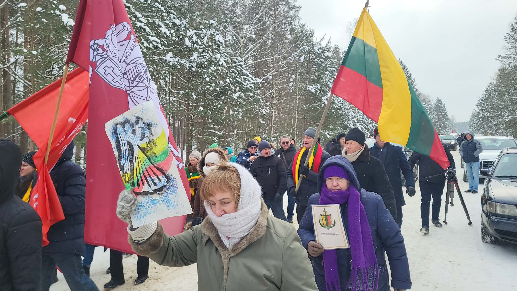 Polacy i Litwini protestowali w Kopciowie - nie chcą poligonu 25 Messenger creation D1E6E095 4748 4DCC 923F ABC30CAEF726 1