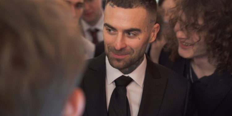 Quebonafide gościem studniówki w I LO w Suwałkach 1 zdj. Radio 5