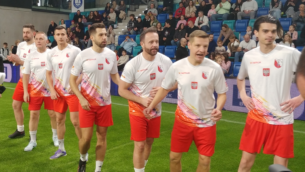 XXIII Mikołajkowy Turniej Piłki Nożnej im. Tomka Godlewskiego 7 XXIII Mikolajkowy Turniej Pilki Noznej im. Tomka Godlewskiego 6