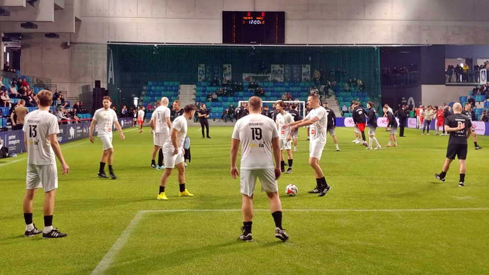 XXIII Mikołajkowy Turniej Piłki Nożnej im. Tomka Godlewskiego 4 XXIII Mikolajkowy Turniej Pilki Noznej im. Tomka Godlewskiego 7