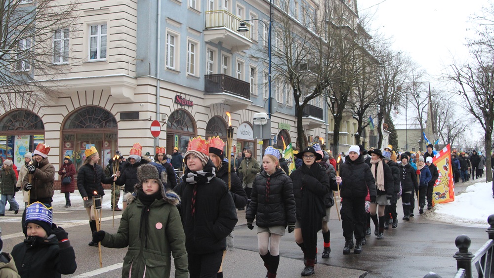 Ełk. Orszak Trzech Króli przeszedł ulicami miasta 11 a10