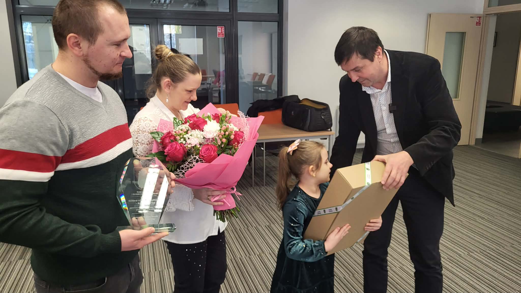 Pierwsze dziecko w gminie Suwałki otrzymało wyprawkę 10 a65e4b2e 1f9b 4602 87d6 59230dc26ea5